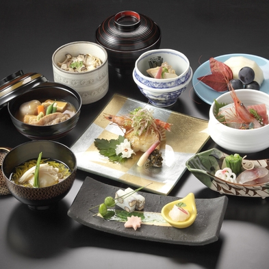 ●【日本料理大志満ディナー付】記念日にもおススメ四季を愛で和の妙を味わう　12時アウト